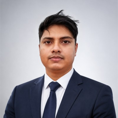 Customer portrait: man wearing a tie